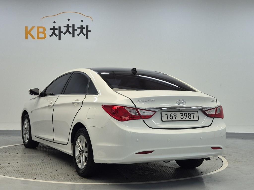 Hyundai Sonata YF Luxury 2.0 LPI 3