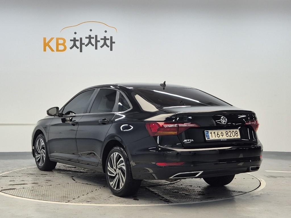 Volkswagen Jetta Prestige 1.4 TSI 3