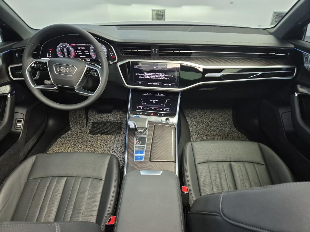 VW/AUDI A6 (5th Generation) 45 TFSI Quattro