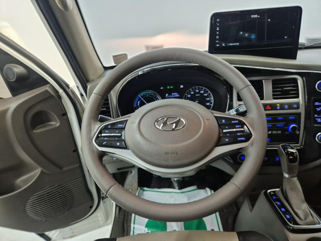 Hyundai Porter II Electric Premium Special Electric Cargo 9