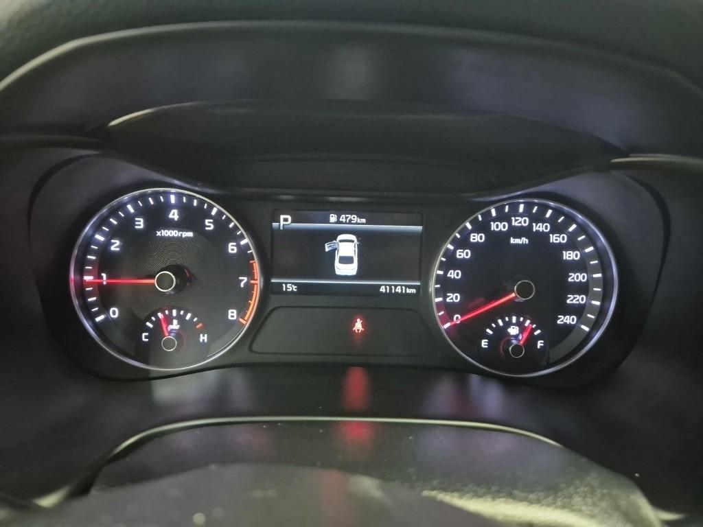 Kia K3 Trendy 1.6 Gasoline 7