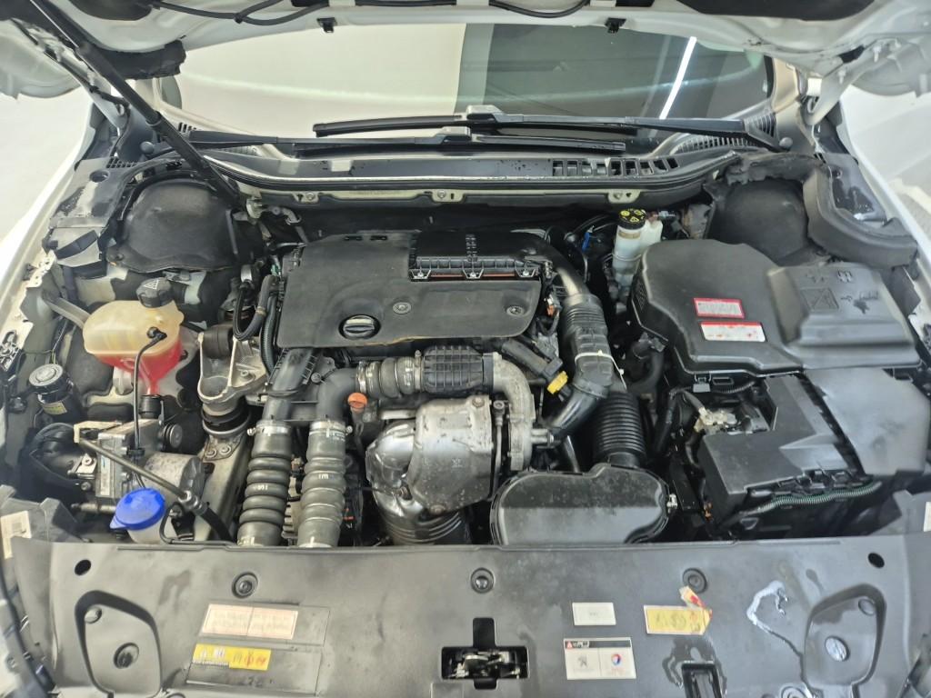 Peugeot 508 Allure 1.6 BlueHDi 6