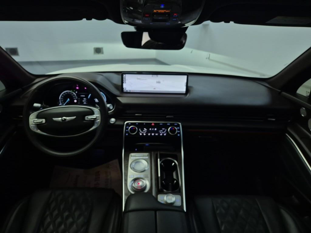 Genesis GV80 Base Type 3.0 Diesel AWD 8