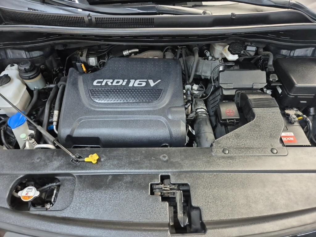 Kia Carnival Noblesse R2.2 E-VGT 6