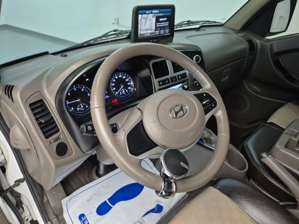 Hyundai Porter II Long Wheelbase Smart Long Wheelbase Super Cab 7