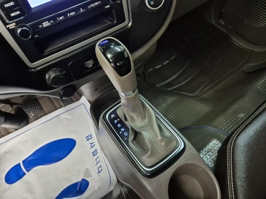 Hyundai Porter II Long Wheelbase Smart Long Wheelbase Super Cab 8