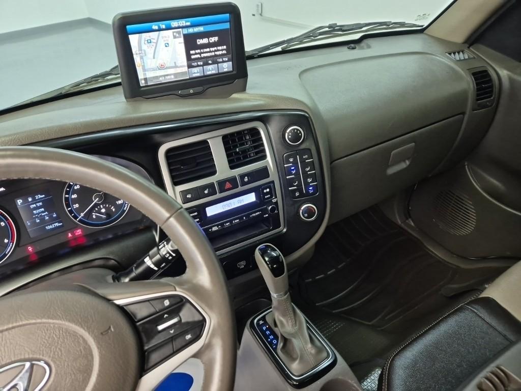 Hyundai Porter II Long Wheelbase Smart Long Wheelbase Super Cab 10