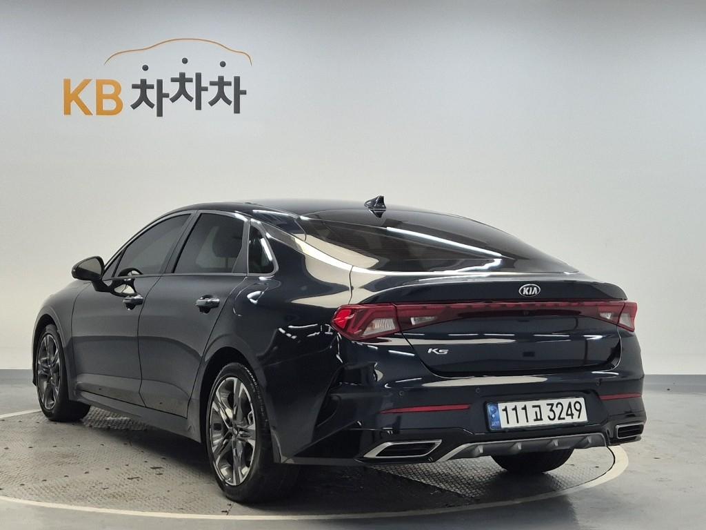 Kia K5 New DL3 Signature 2.0 Gasoline 3