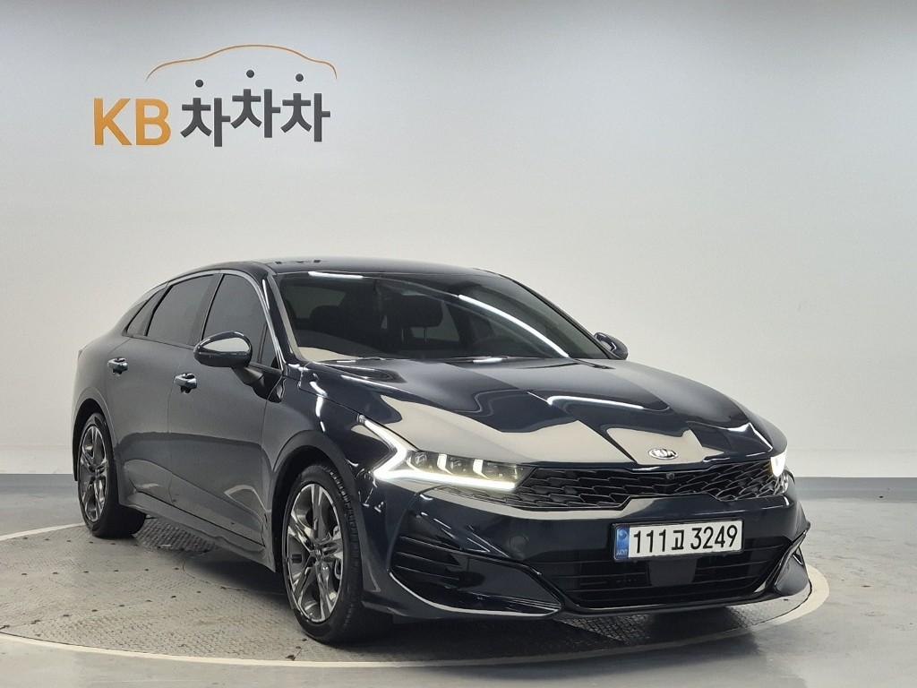 Kia K5 New DL3 Signature 2.0 Gasoline 5