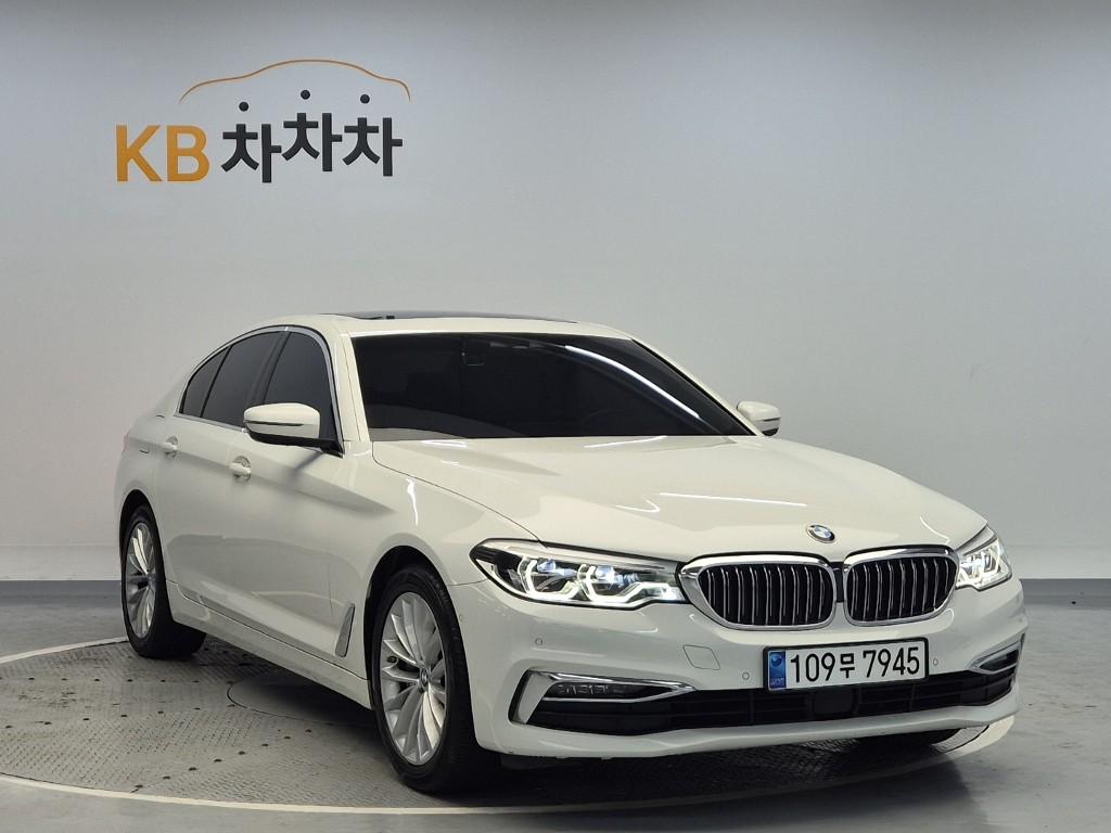 BMW 5 Series Luxury Line Plus 530i Luxury 5