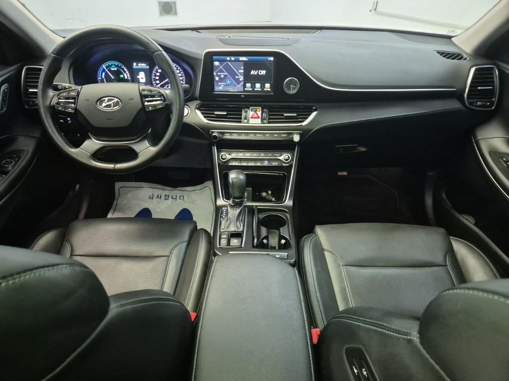 Hyundai Grandeur IG Hybrid Exclusive Special Hybrid 8