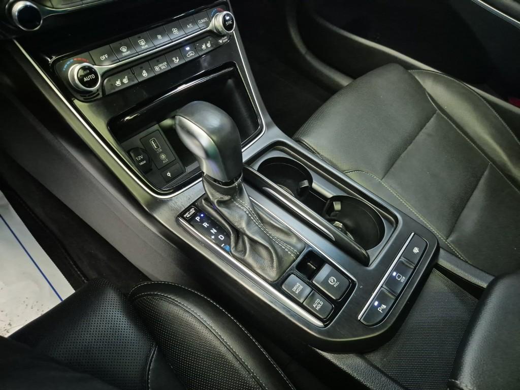 Hyundai Grandeur IG Hybrid Exclusive Special Hybrid 9