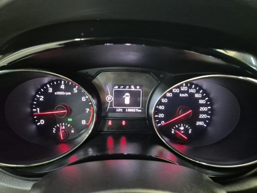 Kia Carnival President V6 Lambda 3.3 Gasoline Limousine 7