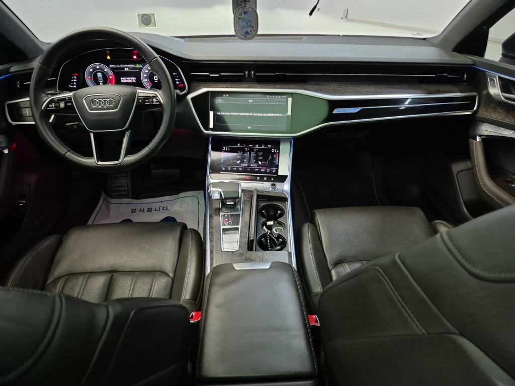 Audi A7 Premium 50 TDI Quattro 8