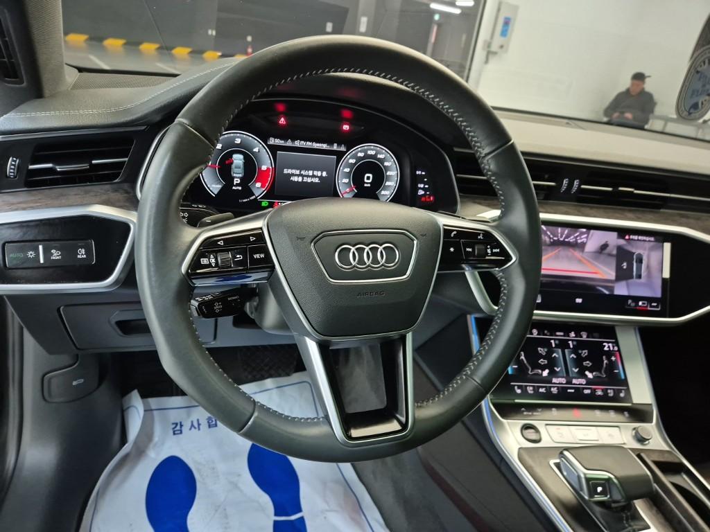 Audi A7 Premium 50 TDI Quattro 10