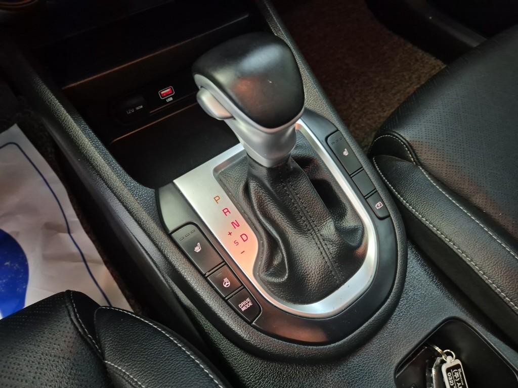 Kia K3 Trendy 1.6 Gasoline 9