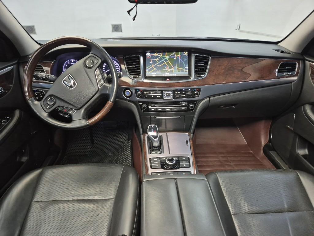 Hyundai Equus New Premium V6 3.8 GDi 8