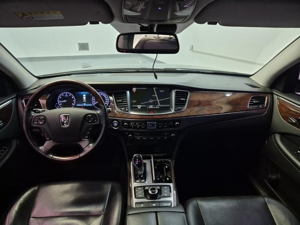 HYUNDAI Ecuus (New Model) VS380