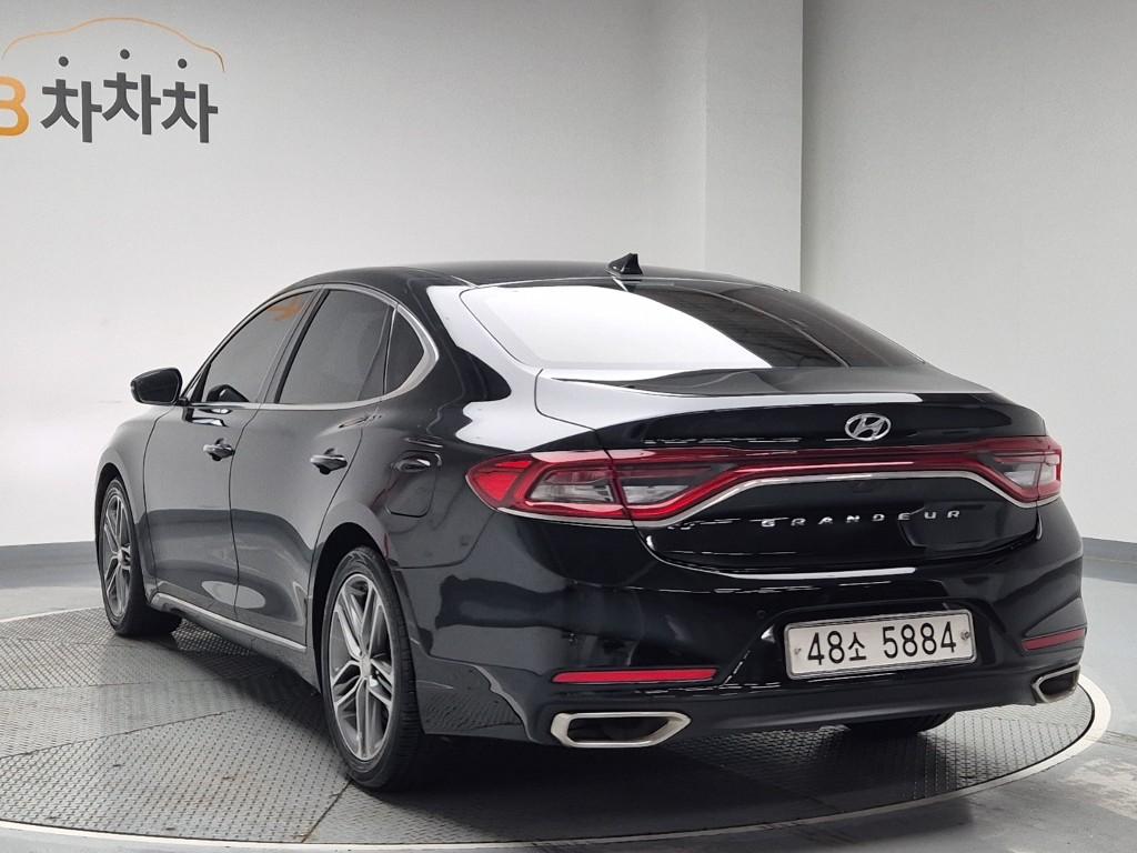 Hyundai Grandeur IG Premium 2.4 GDi 3