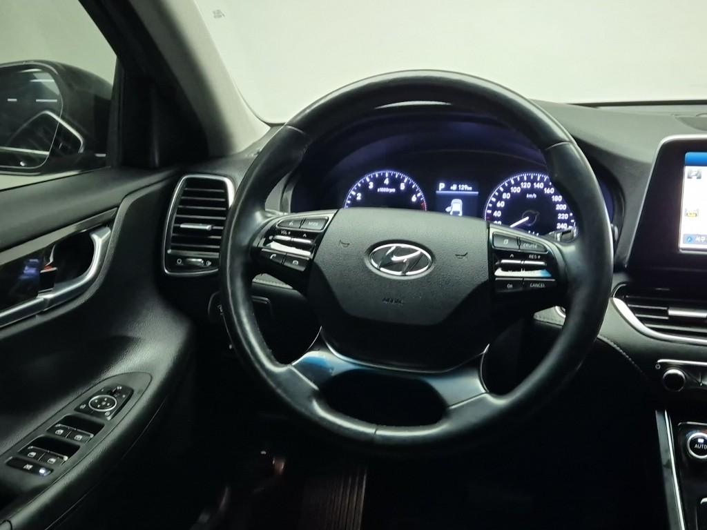 Hyundai Grandeur IG Premium 2.4 GDi 10