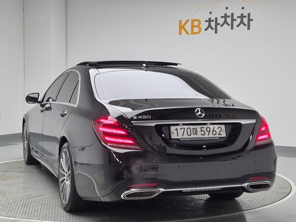 Mercedes-Benz S-Class S450L 3