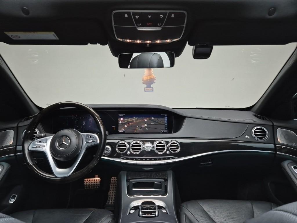 Mercedes-Benz S-Class S450L 8