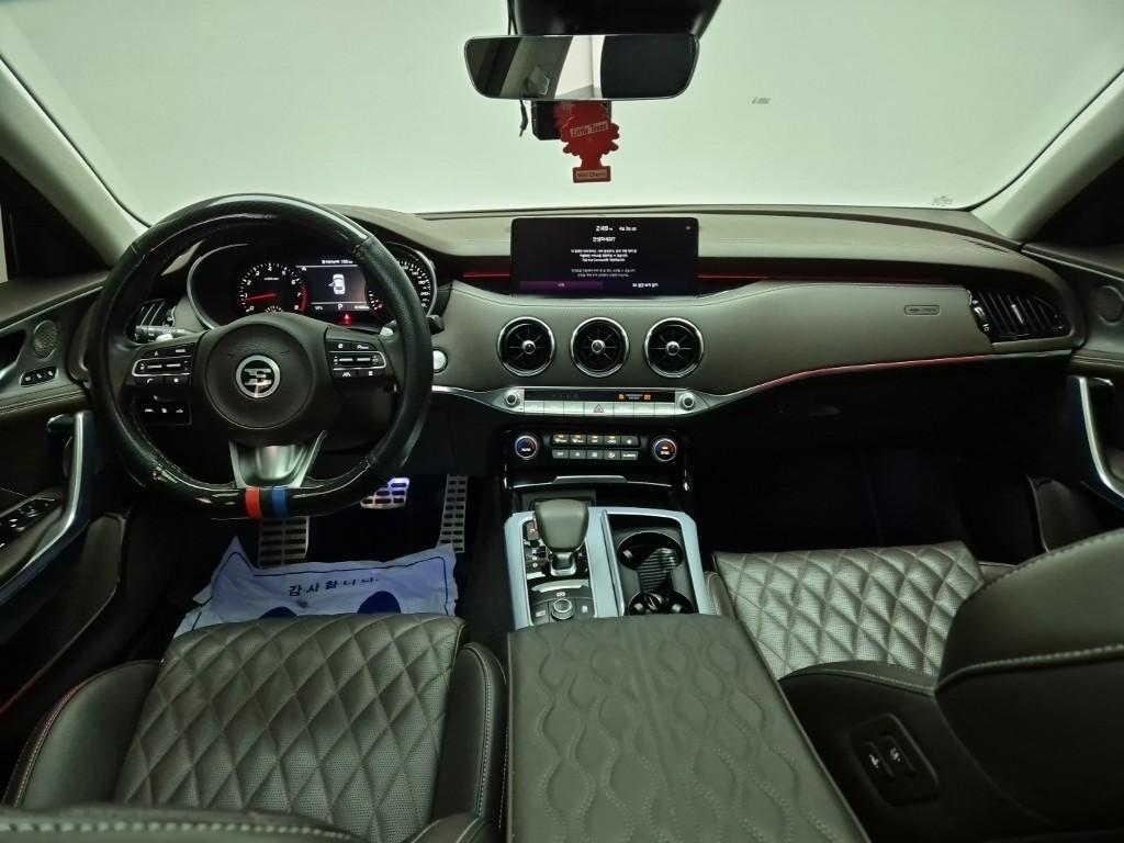 Kia Stinger Meister Masters 2.5 T-GDI 8