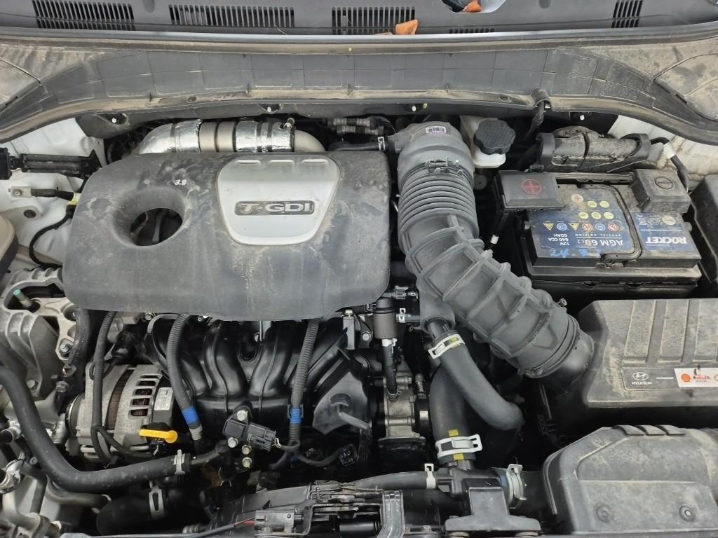 Hyundai Kona Premium Gasoline 1.6 Turbo 4WD 6