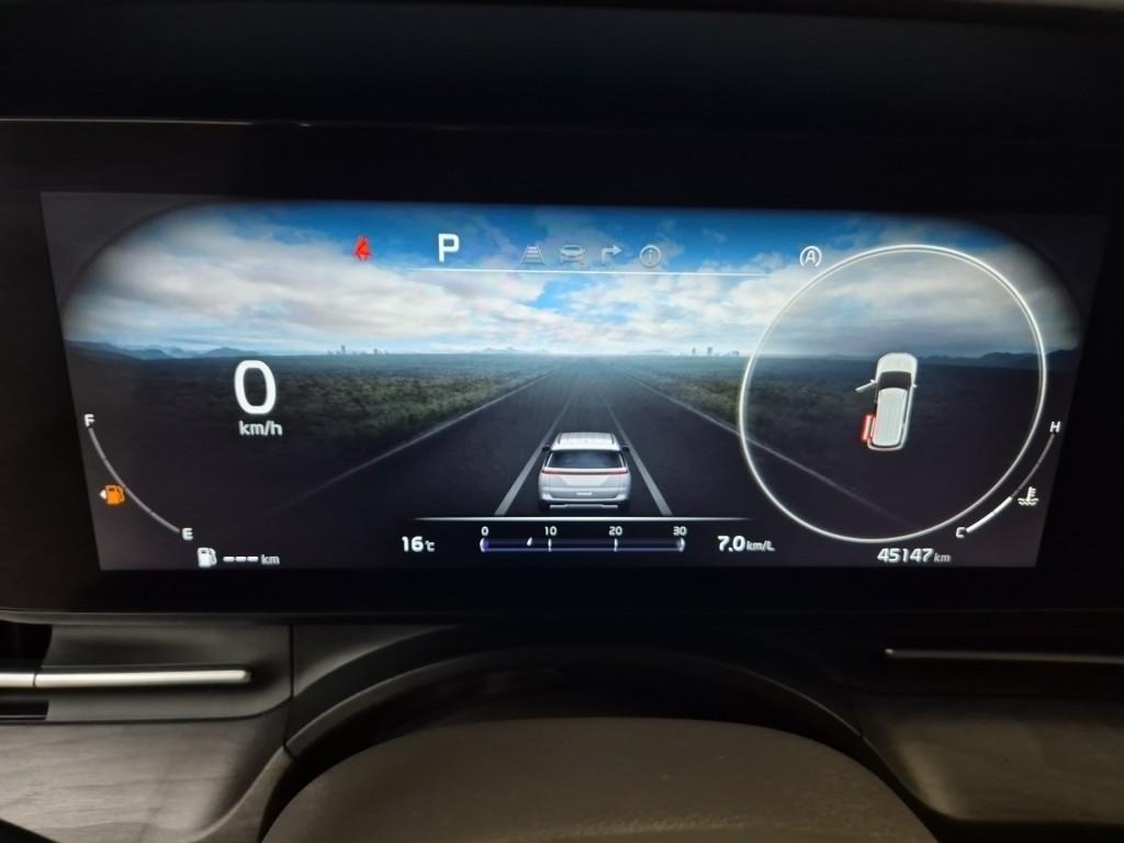 Kia Carnival New KA4 Signature D2.2 Diesel 7