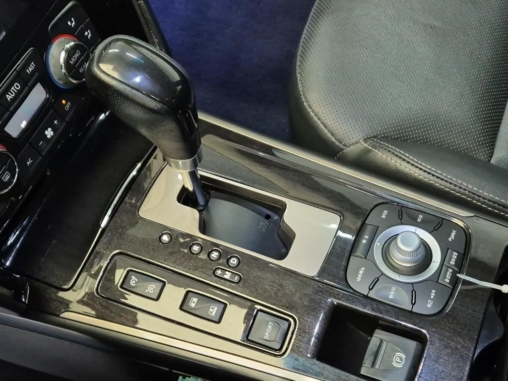 RENAULT(SAMSUNG) New SM7 Nova 3.5 RE