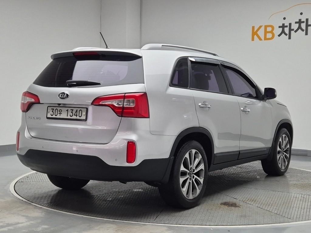 Kia Sorento 2014 photo 3
