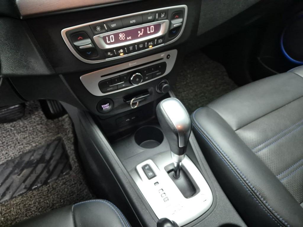 RENAULT(SAMSUNG) SM3 Z.E RE
