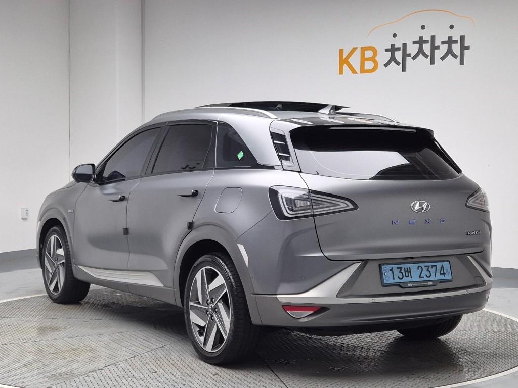 HYUNDAI Nexo FCEV