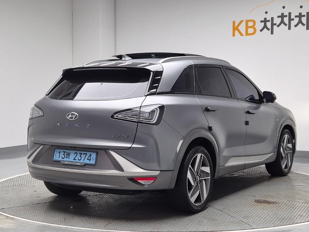 HYUNDAI Nexo FCEV