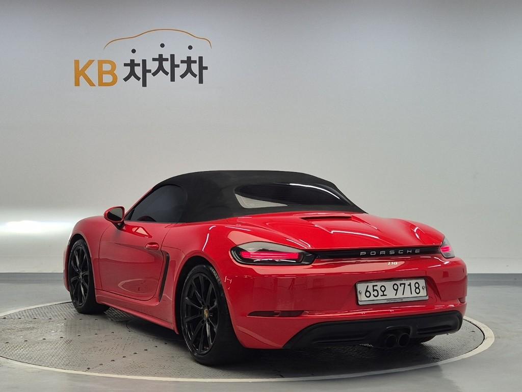 PORSCHE Boxster (718) 2.0