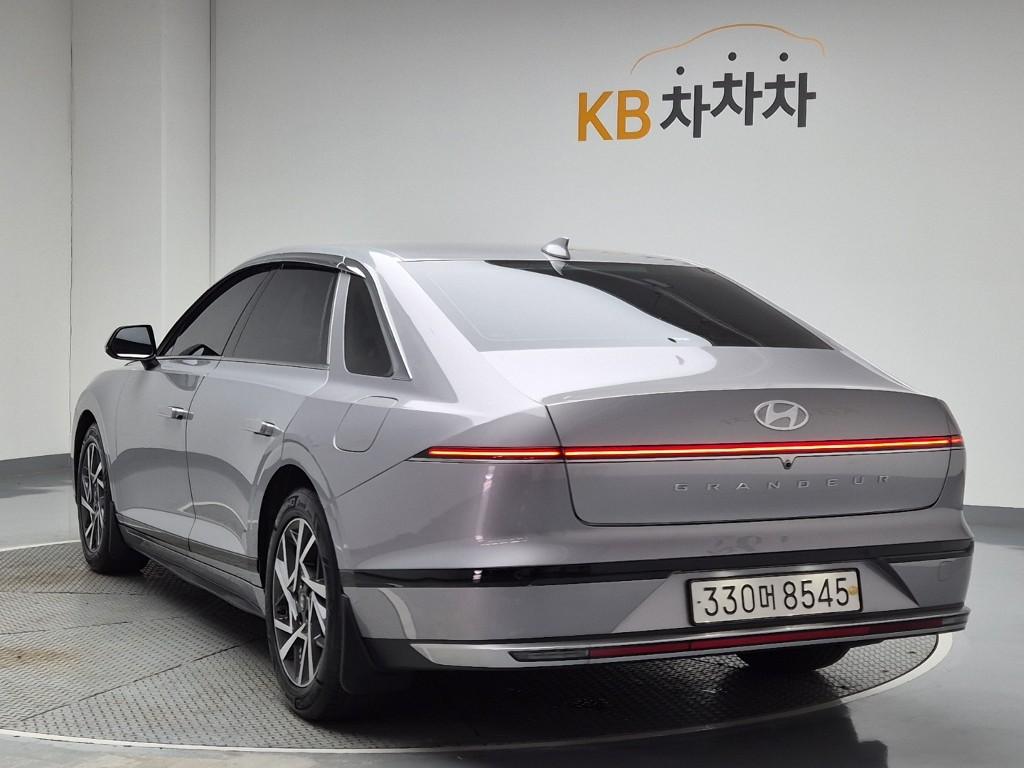 HYUNDAI The All New Grandeur LPi 3.5