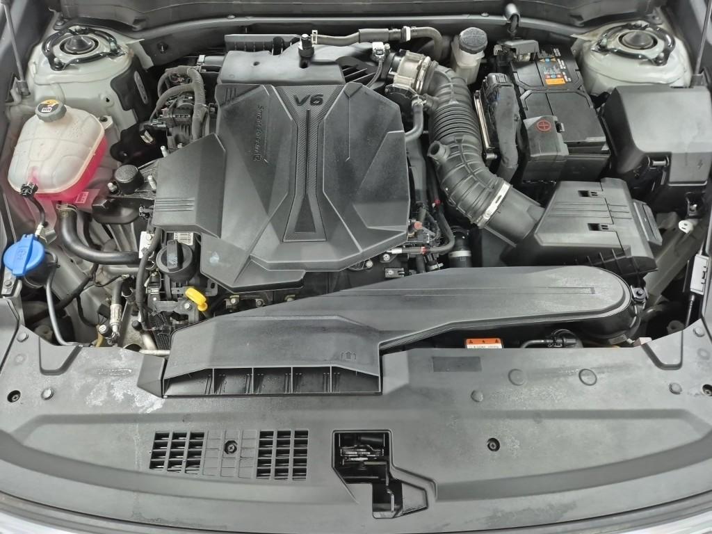 HYUNDAI The All New Grandeur LPi 3.5