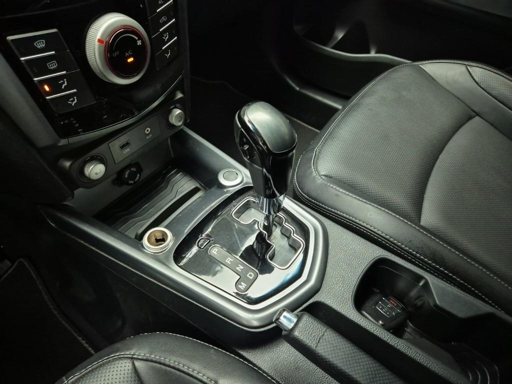 KG Mobility (Ssangyong) Tivoli Armor VX 1.6 e-XDi 9
