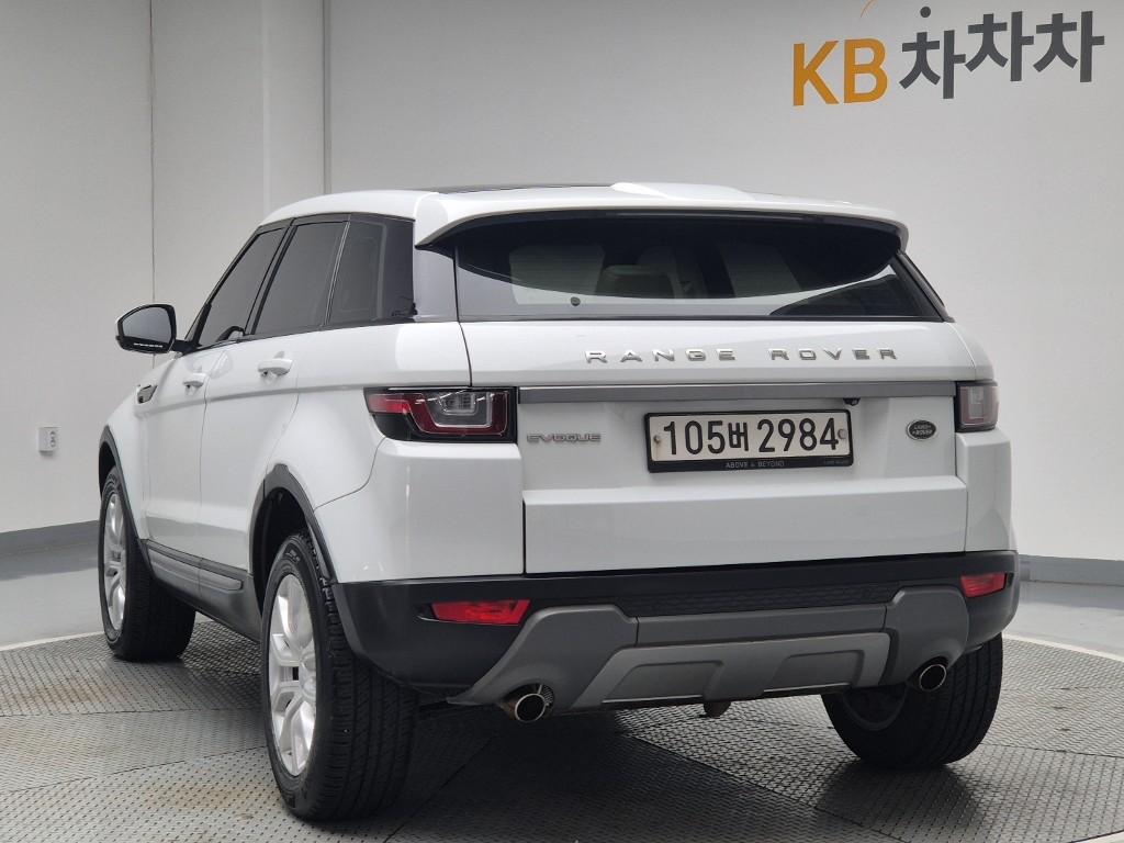 Land Rover Range Rover Evoque SE 2.0 TD4 3