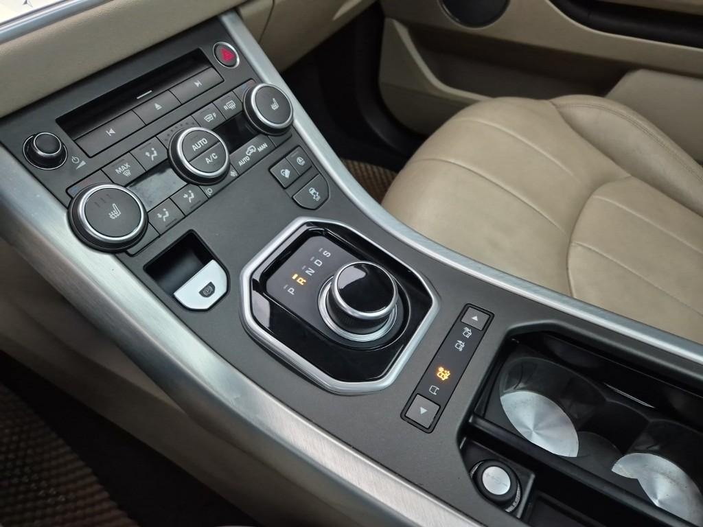 Land Rover Range Rover Evoque SE 2.0 TD4 9