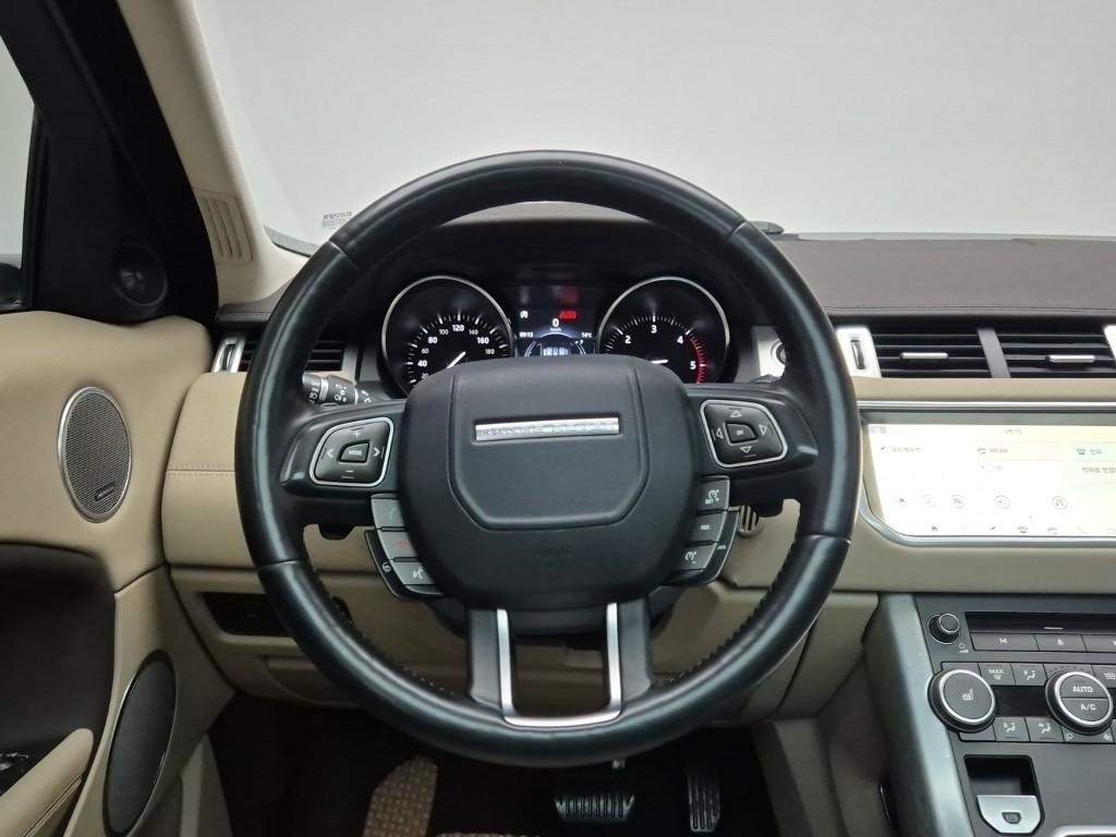 Land Rover Range Rover Evoque SE 2.0 TD4 10