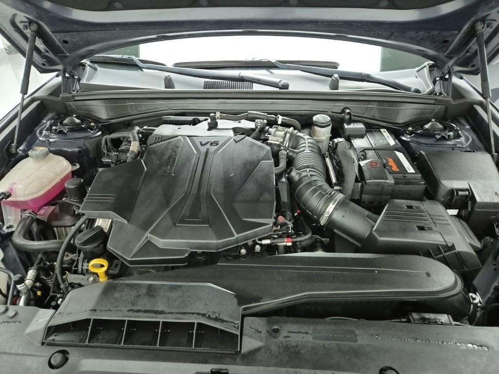 Kia K8 Trendy 3.5 LPi 6