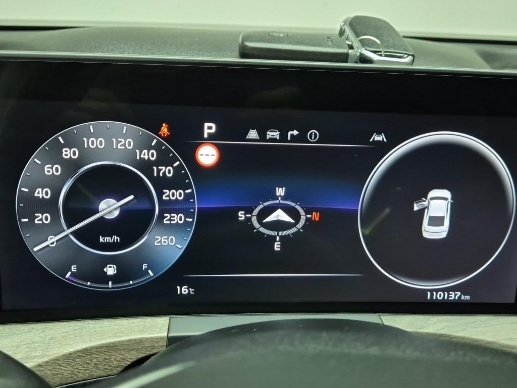 Kia K8 Trendy 3.5 LPi 7