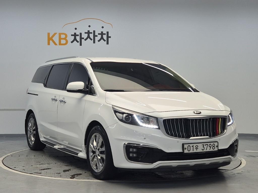 Kia Carnival Prestige R2.2 E-VGT 5