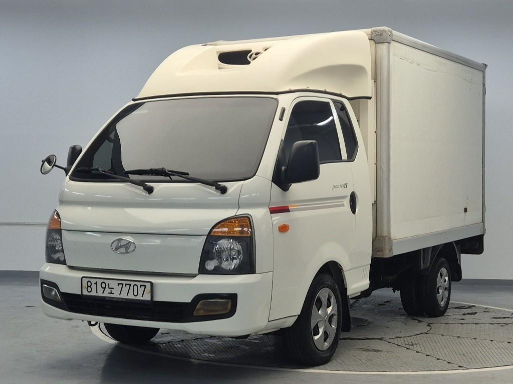 Hyundai Porter II Super Cab Twin Comp High Refrigerated Truck Long Wheelbase Super Cab 2