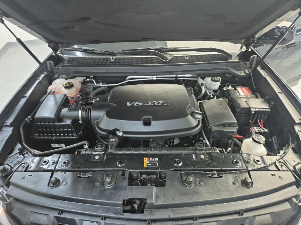 Chevrolet Colorado Real New Z71-X Midnight 3.6L V6 Gasoline 4WD 6