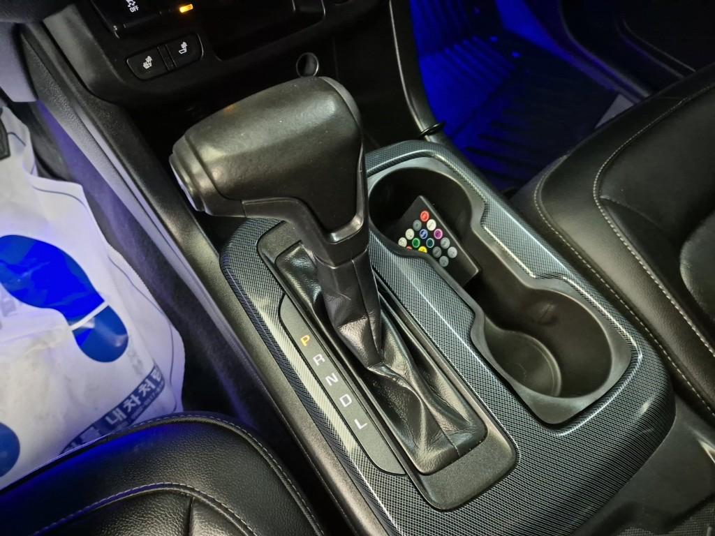 Chevrolet Colorado Real New Z71-X Midnight 3.6L V6 Gasoline 4WD 9