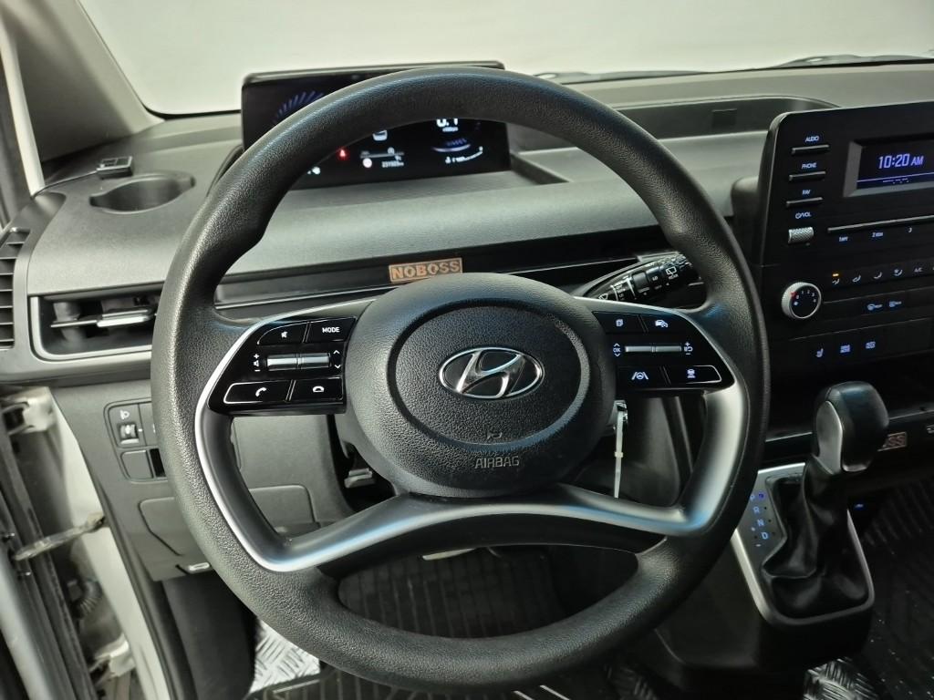 Hyundai Staria Smart Diesel 2.2 Cargo 10