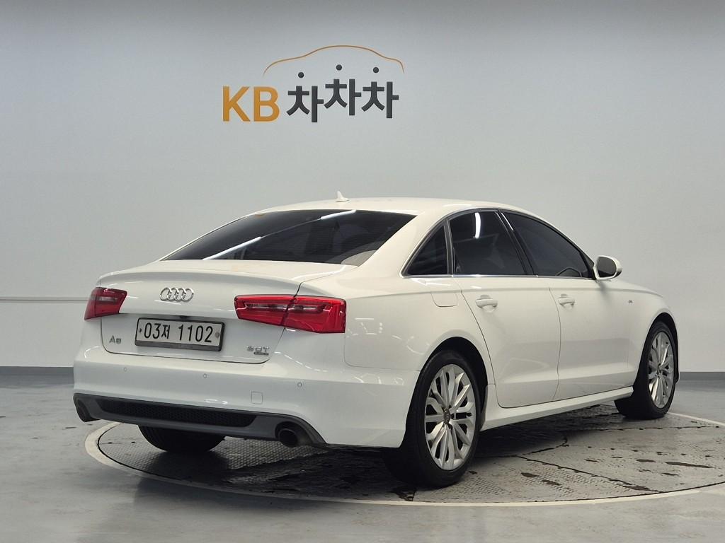 VW/AUDI A6 (4th Generation) 3.0 TFSI Quattro