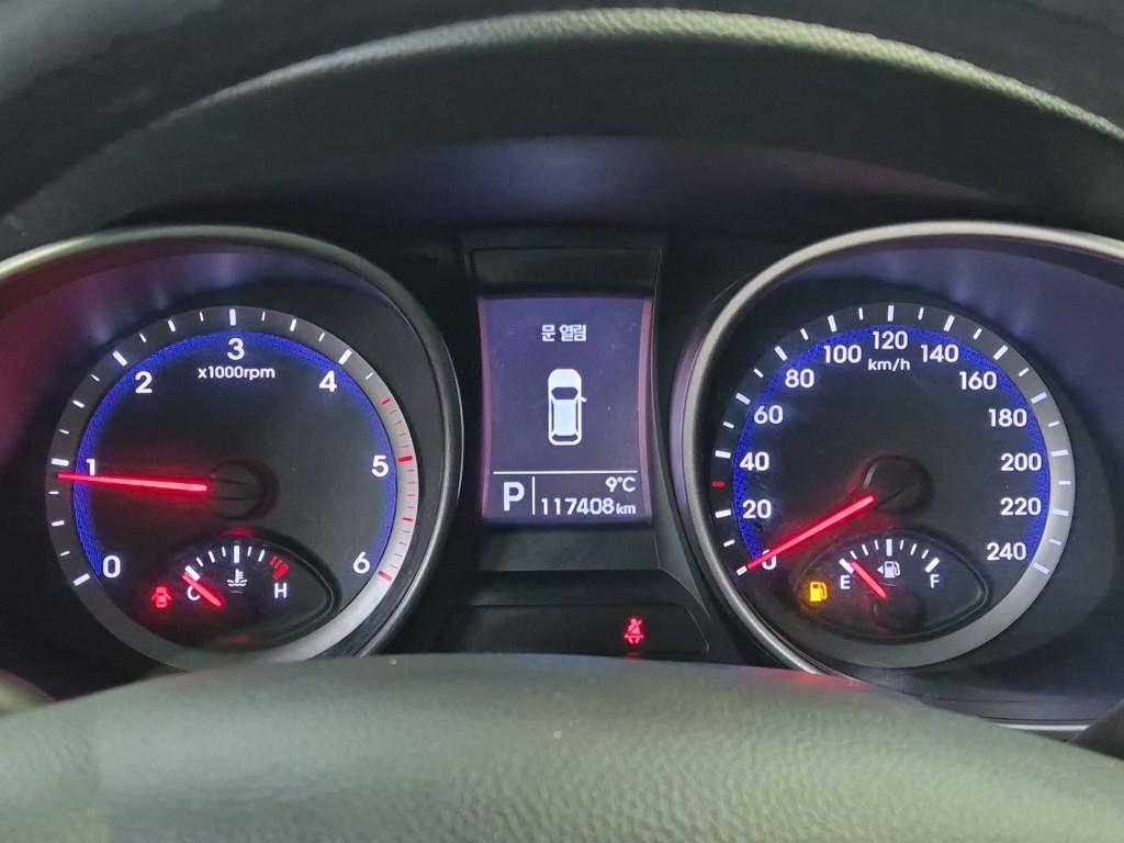 HYUNDAI Maxcruz Diesel R2.2 2WD